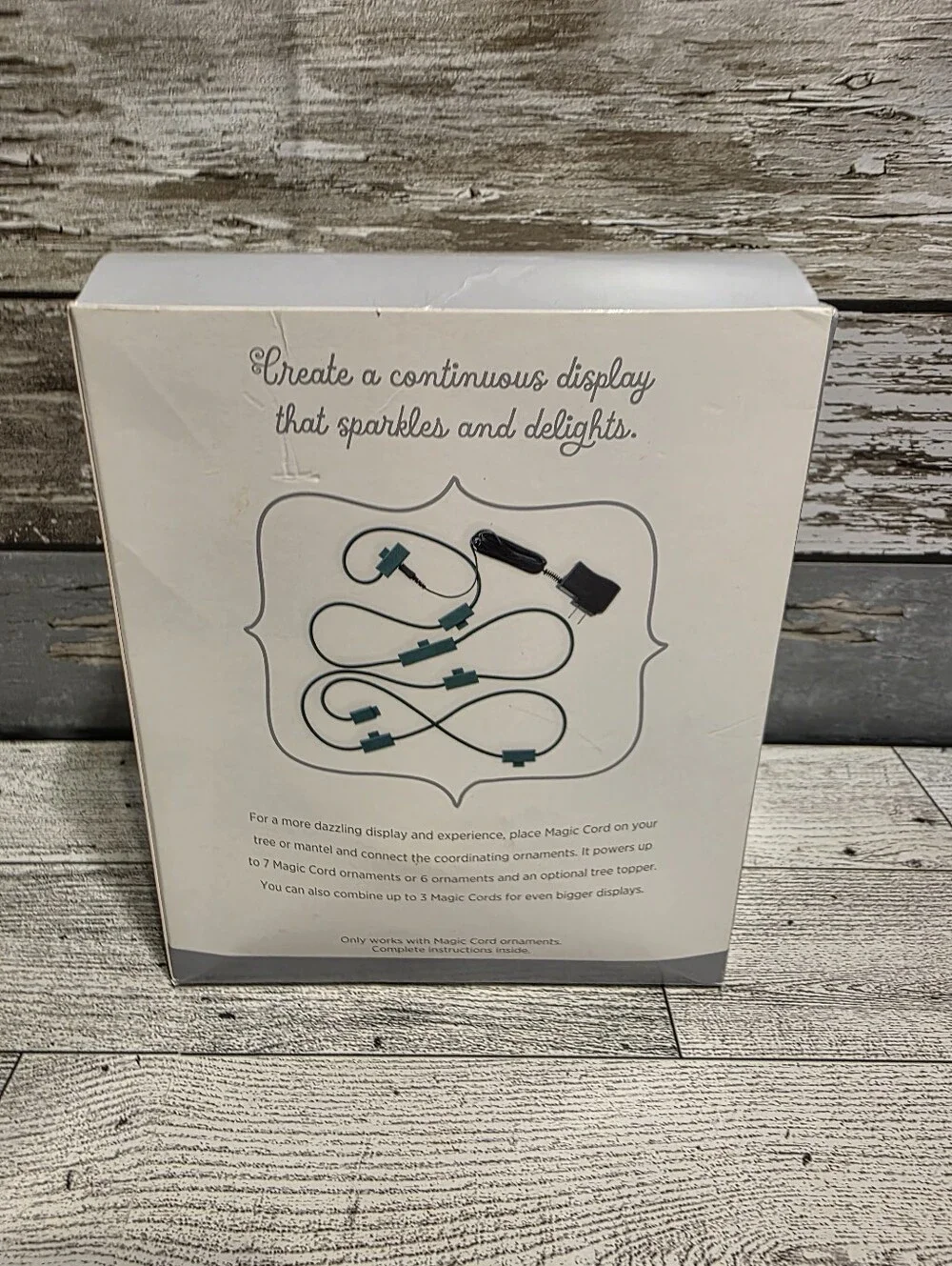 Hallmark Keepsake Magic Cord - White and Light Gray Graphic Box